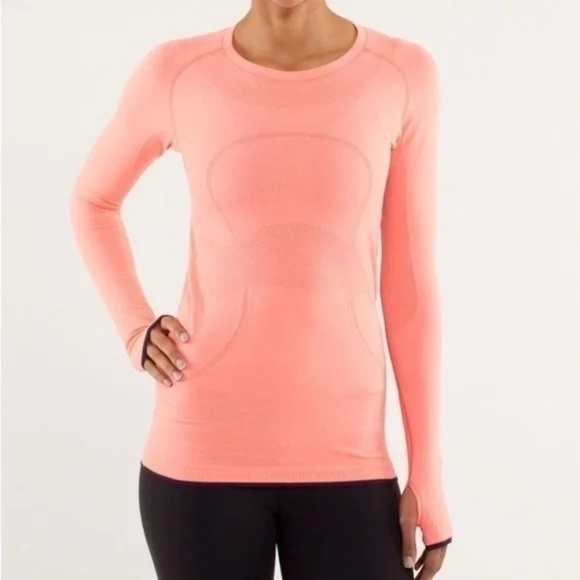 Lululemon Run: Swiftly Tech Long Sleeve Flare 45315 - Picture 4 of 15